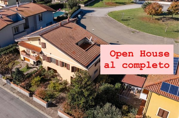 casa indipendente in vendita a Calcinaia