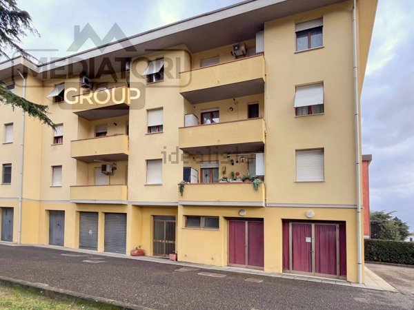 appartamento in vendita a Calcinaia in zona Fornacette