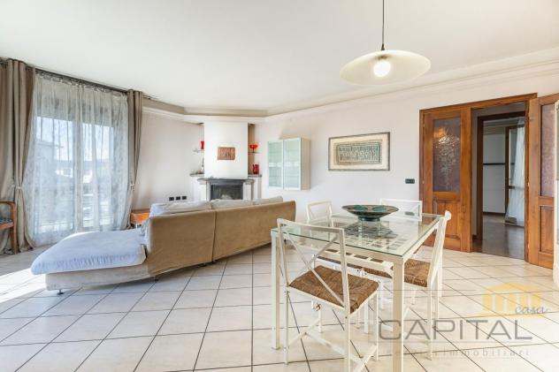 casa indipendente in vendita a Calcinaia