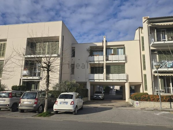 appartamento in vendita a Calcinaia in zona Fornacette