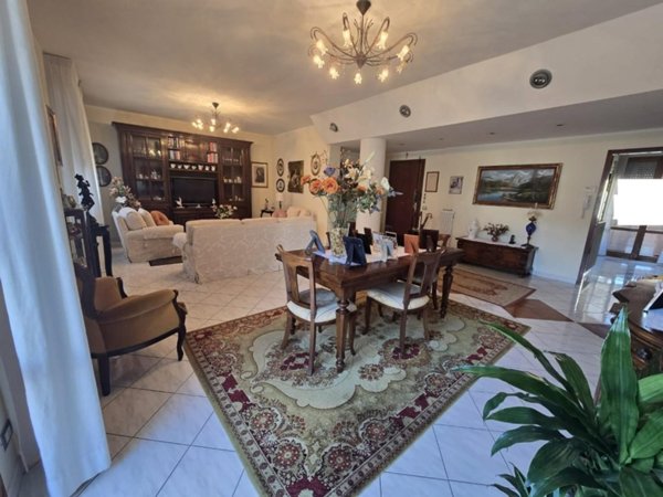 appartamento in vendita a Calcinaia in zona Fornacette