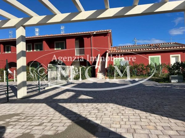 appartamento in vendita a Calcinaia in zona Fornacette
