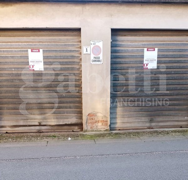 locale di sgombero in vendita a Calcinaia