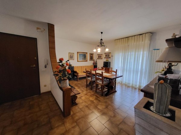 appartamento in vendita a Calcinaia in zona Fornacette