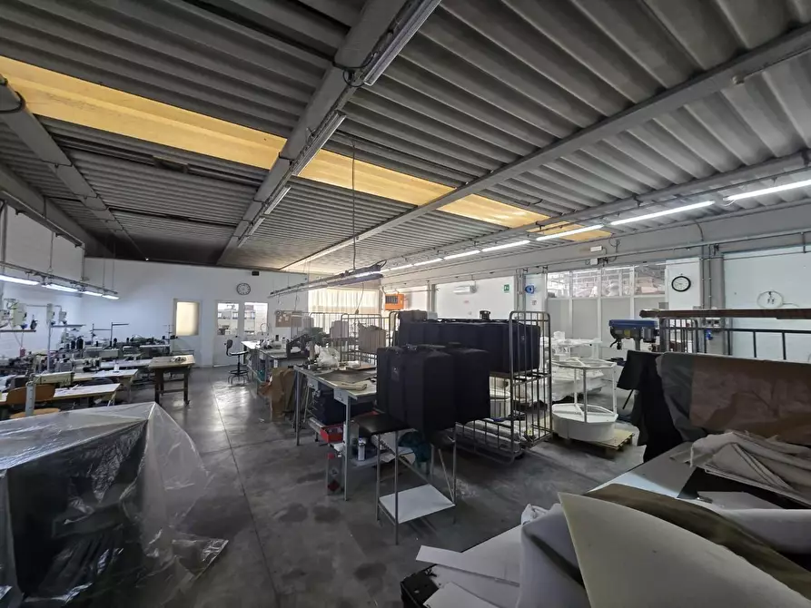 ufficio in vendita a Calcinaia in zona Fornacette