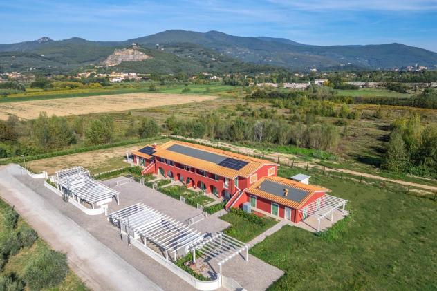 casa indipendente in vendita a Calcinaia in zona Fornacette