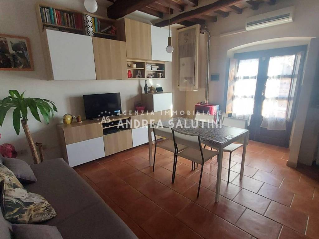 appartamento in vendita a Calcinaia in zona Fornacette