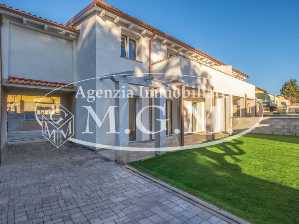 casa indipendente in vendita a Calcinaia