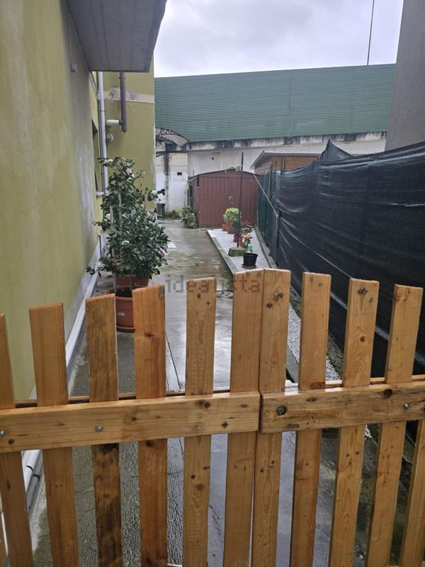 appartamento in vendita a Calcinaia in zona Fornacette