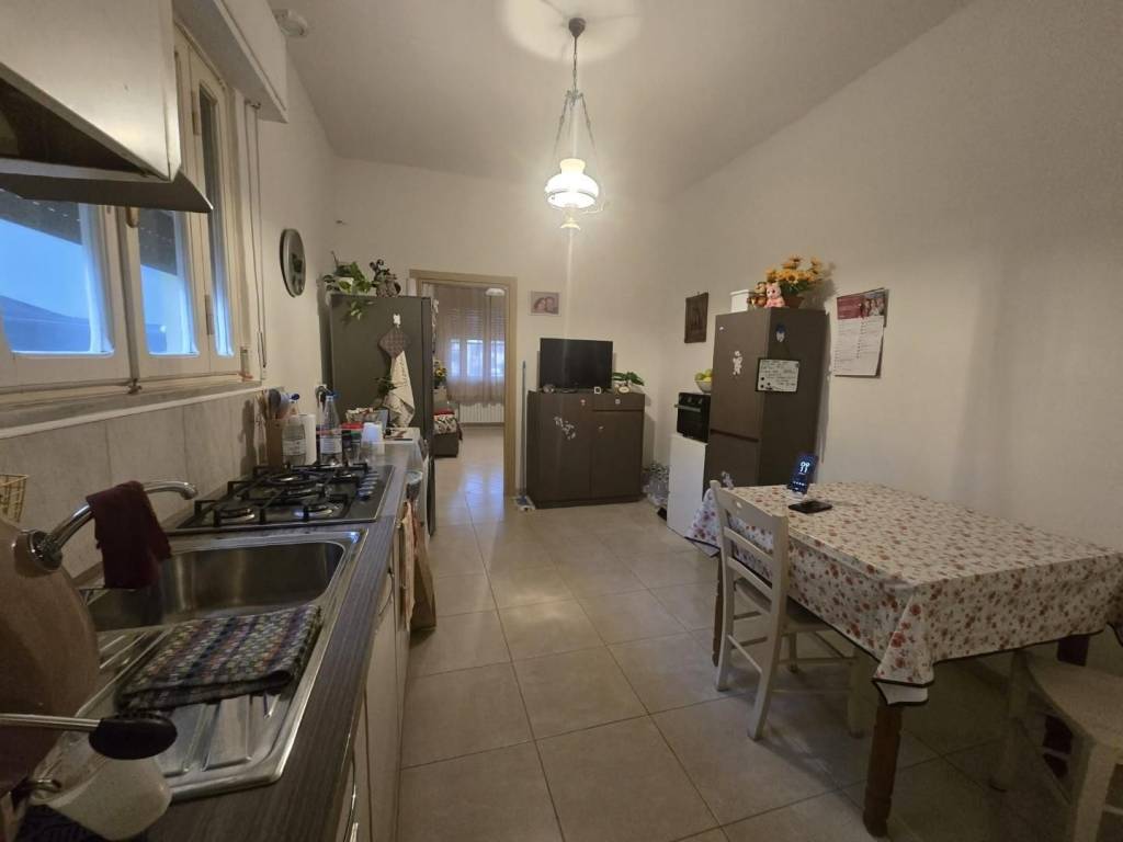 appartamento in vendita a Calcinaia in zona Fornacette