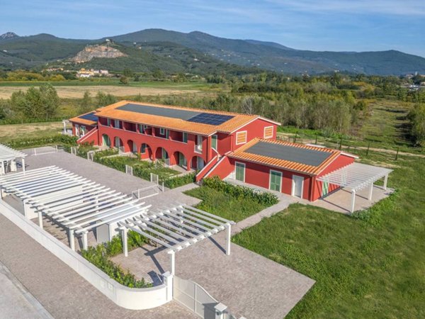 casa indipendente in vendita a Calcinaia in zona Fornacette