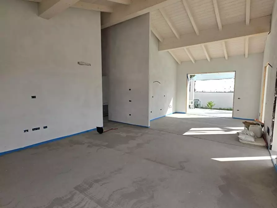 casa indipendente in vendita a Calcinaia in zona Fornacette