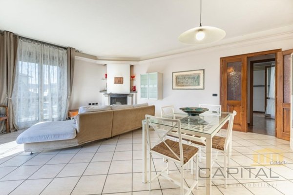 casa indipendente in vendita a Calcinaia
