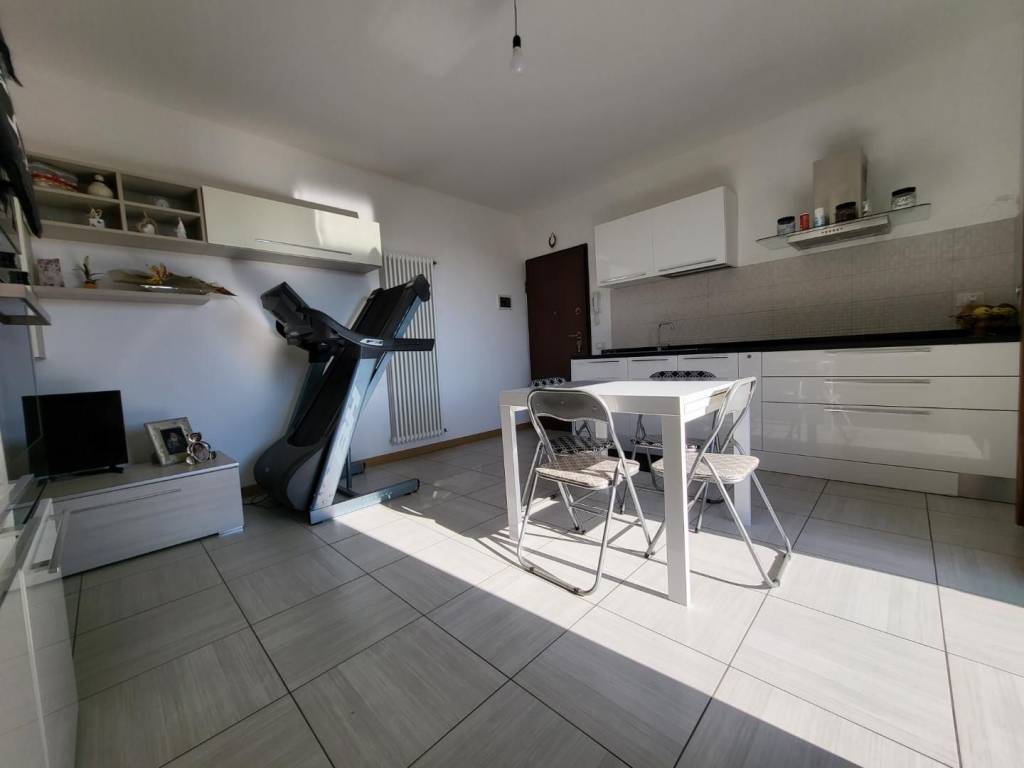 appartamento in vendita a Calcinaia in zona Fornacette