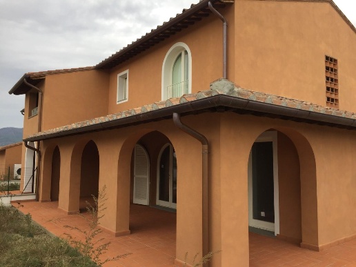 casa indipendente in vendita a Calcinaia