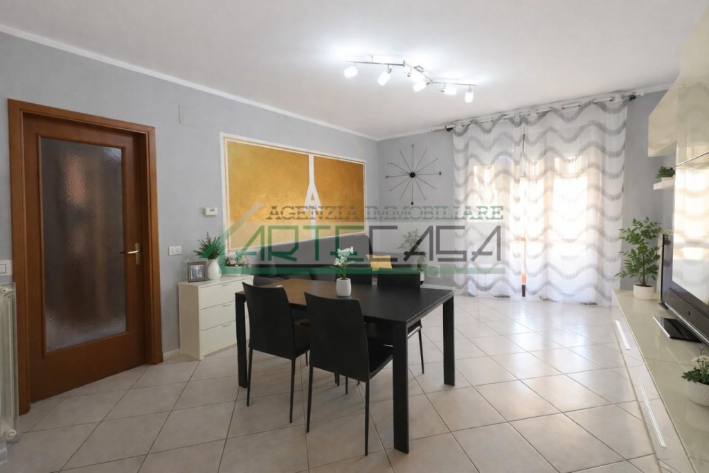 appartamento in vendita a Calcinaia in zona Fornacette