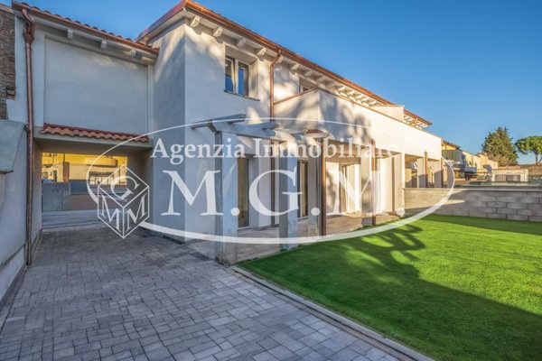 casa indipendente in vendita a Calcinaia