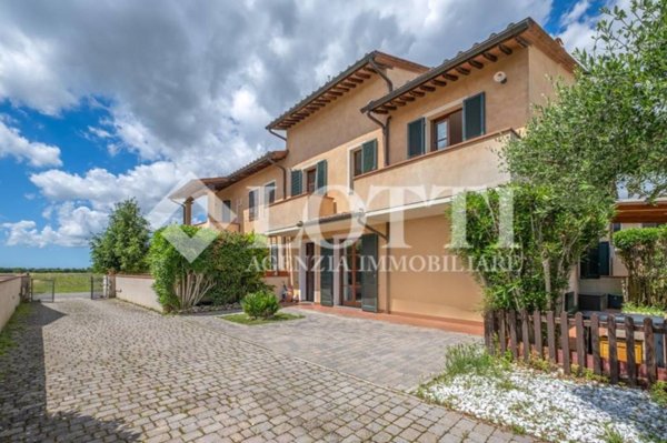 appartamento in vendita a Calcinaia in zona Sardina