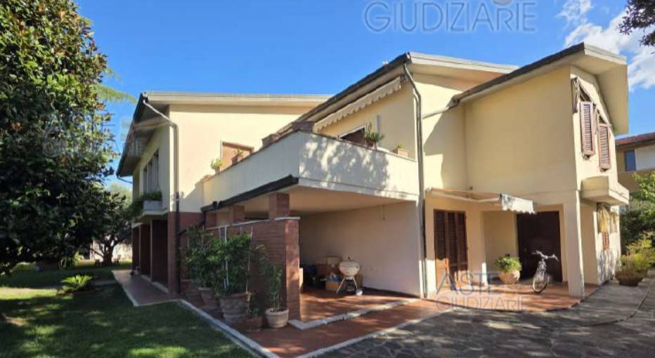 appartamento in vendita a Calcinaia in zona Fornacette