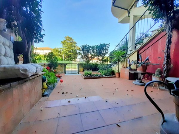 appartamento in vendita a Calcinaia in zona Sardina