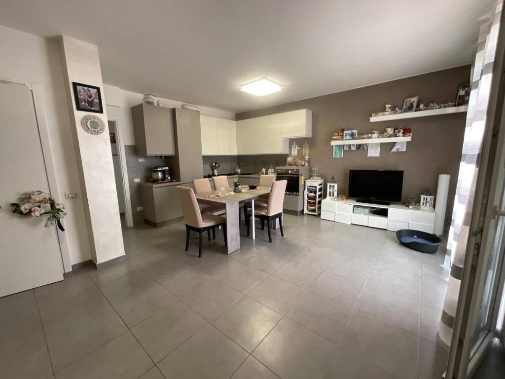 appartamento in vendita a Calcinaia in zona Fornacette