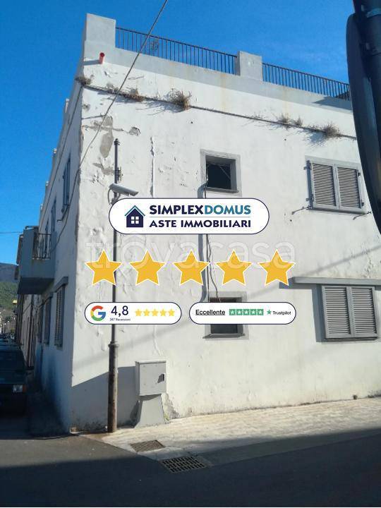 locale di sgombero in vendita a Calcinaia