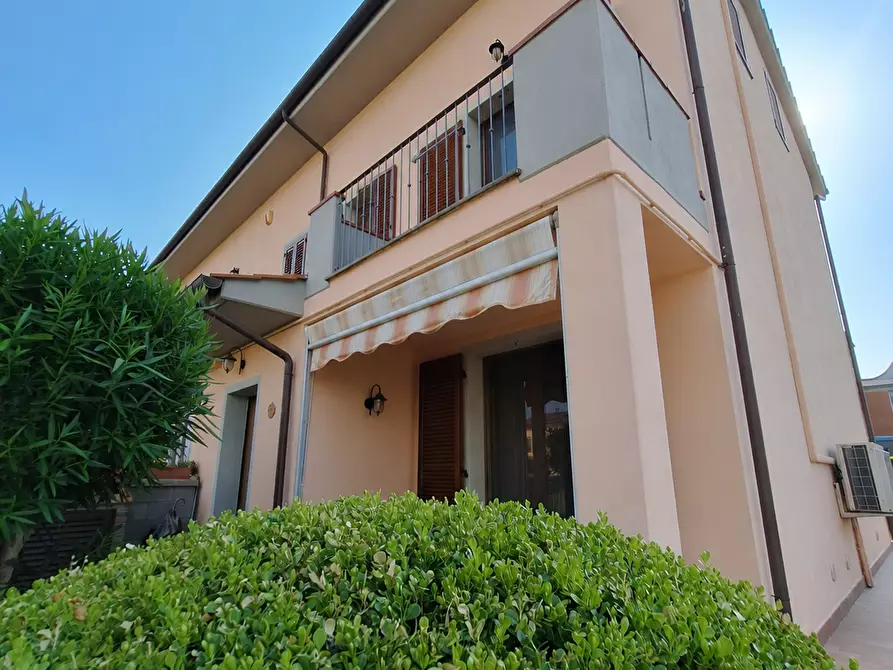 casa indipendente in vendita a Calcinaia in zona Fornacette