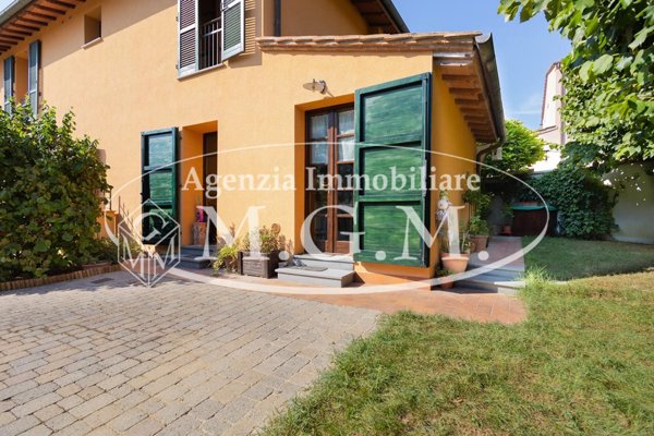 casa indipendente in vendita a Calcinaia