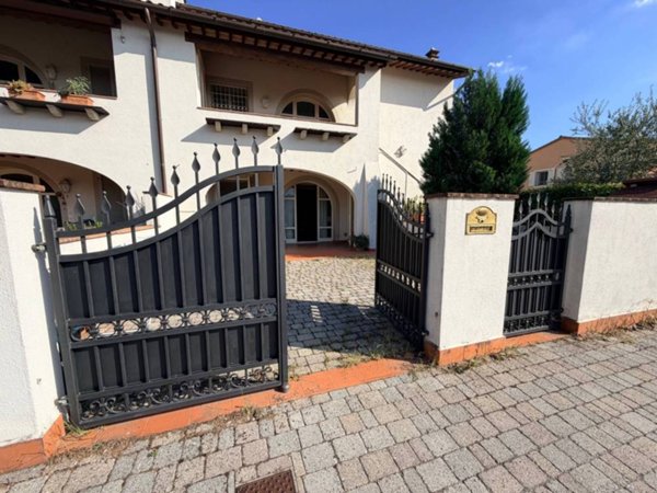 appartamento in vendita a Calcinaia