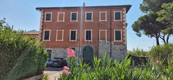 appartamento in vendita a Calcinaia in zona Sardina