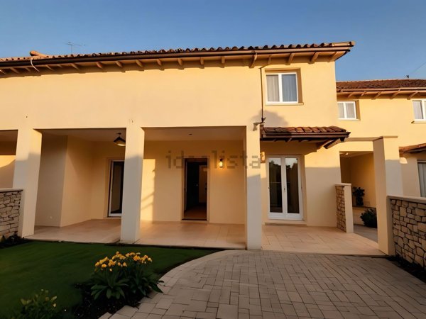 casa indipendente in vendita a Calcinaia in zona Sardina
