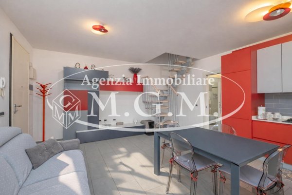 appartamento in vendita a Calcinaia in zona Sardina