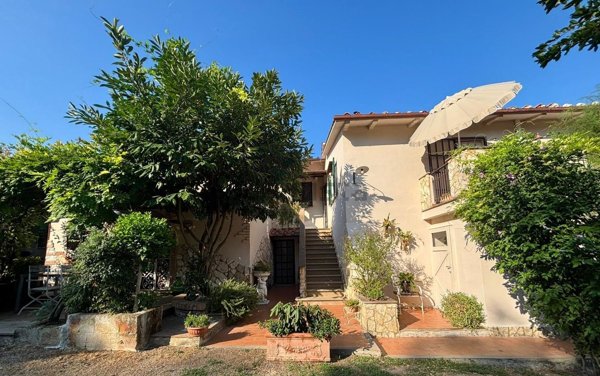 casa indipendente in vendita a Capannoli