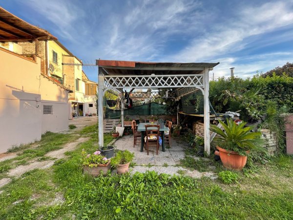 casa indipendente in vendita a Capannoli