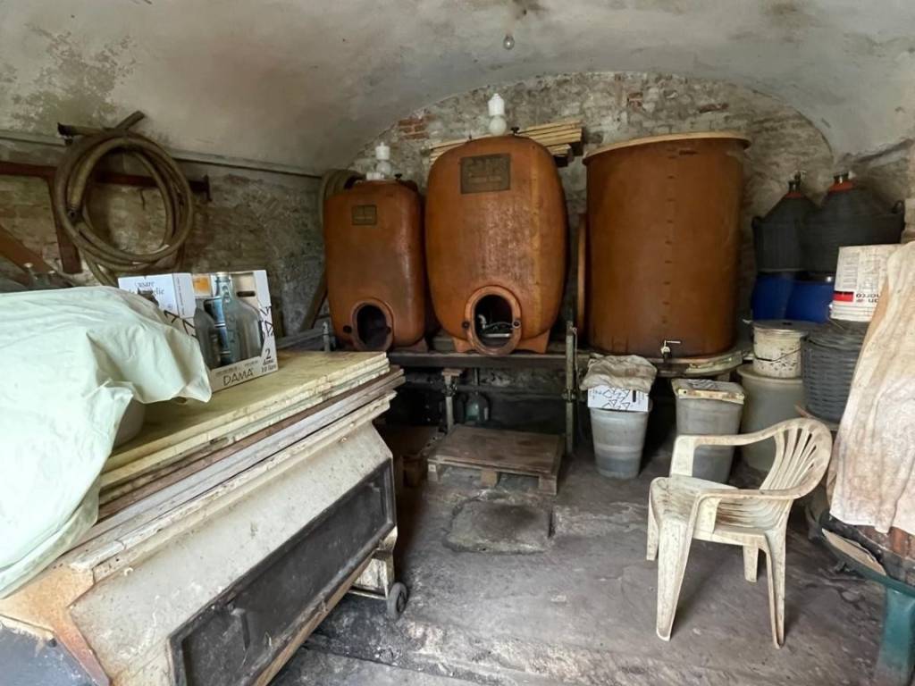 locale commerciale in vendita a Capannoli