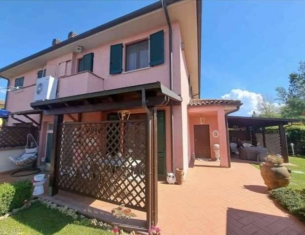 casa indipendente in vendita a Capannoli