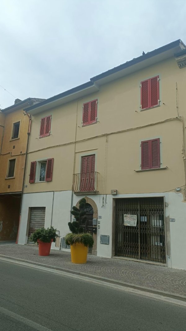 locale commerciale in vendita a Capannoli