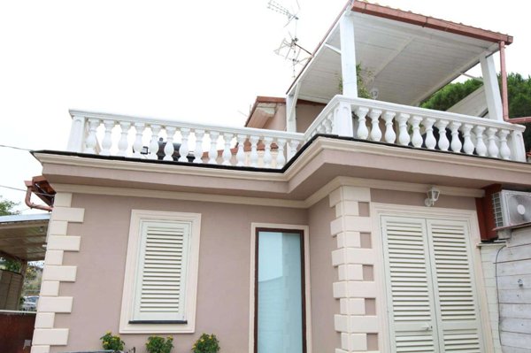 intera palazzina in vendita a Capannoli