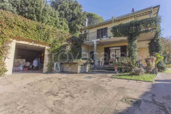 casa indipendente in vendita a Casale Marittimo