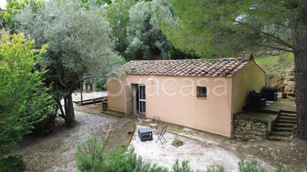 casa indipendente in vendita a Casale Marittimo