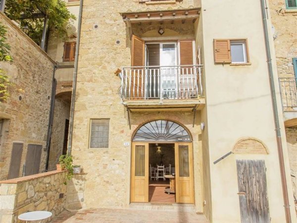 casa indipendente in vendita a Casale Marittimo