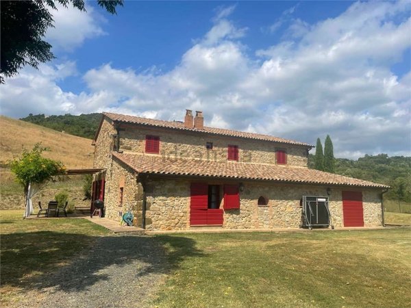 casa indipendente in vendita a Casale Marittimo