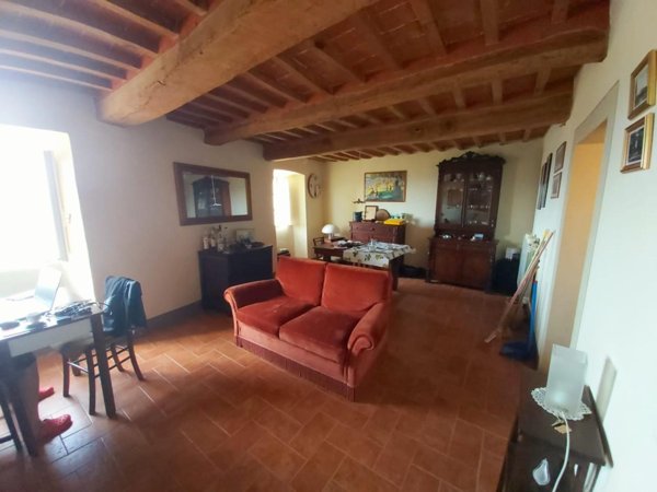 casa indipendente in vendita a Casale Marittimo