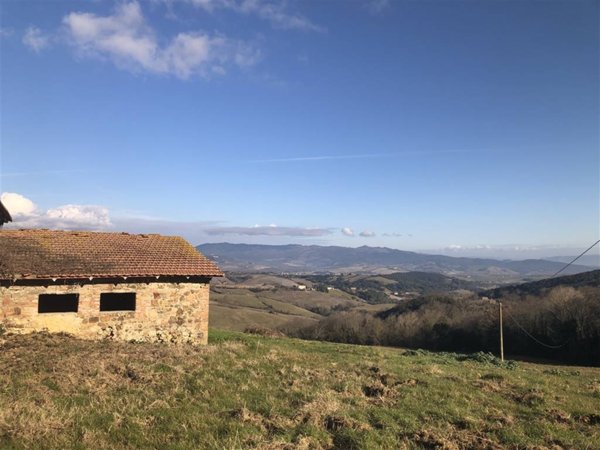 casa indipendente in vendita a Casale Marittimo