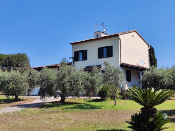 casa indipendente in vendita a Casale Marittimo