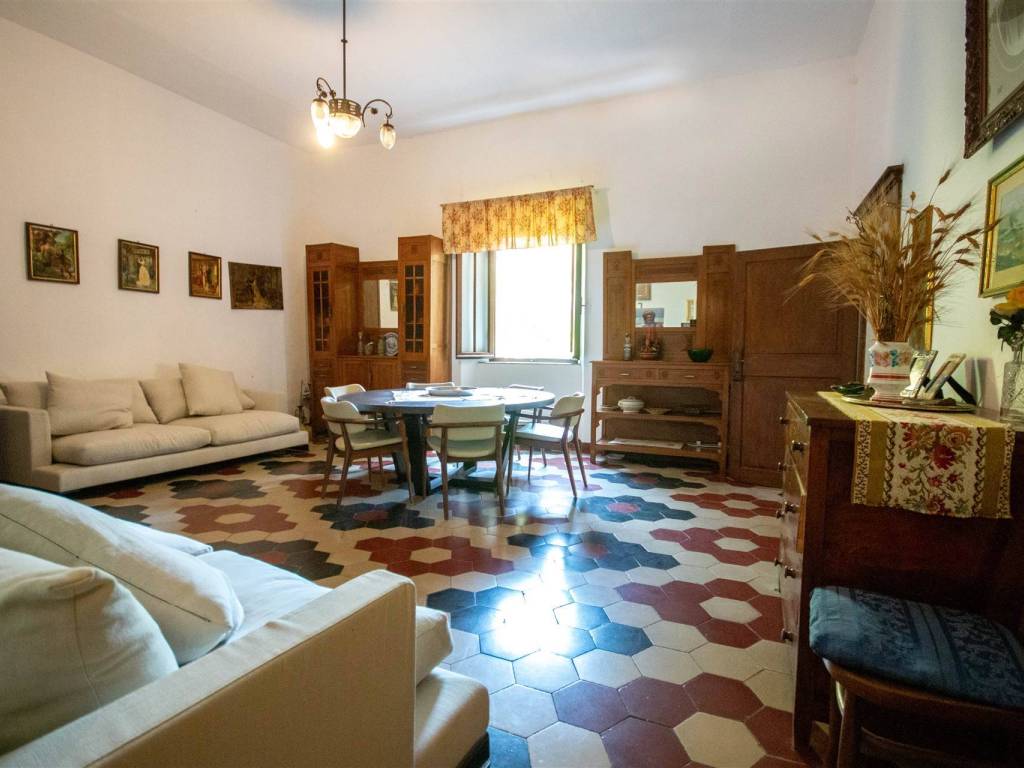 casa indipendente in vendita a Casale Marittimo
