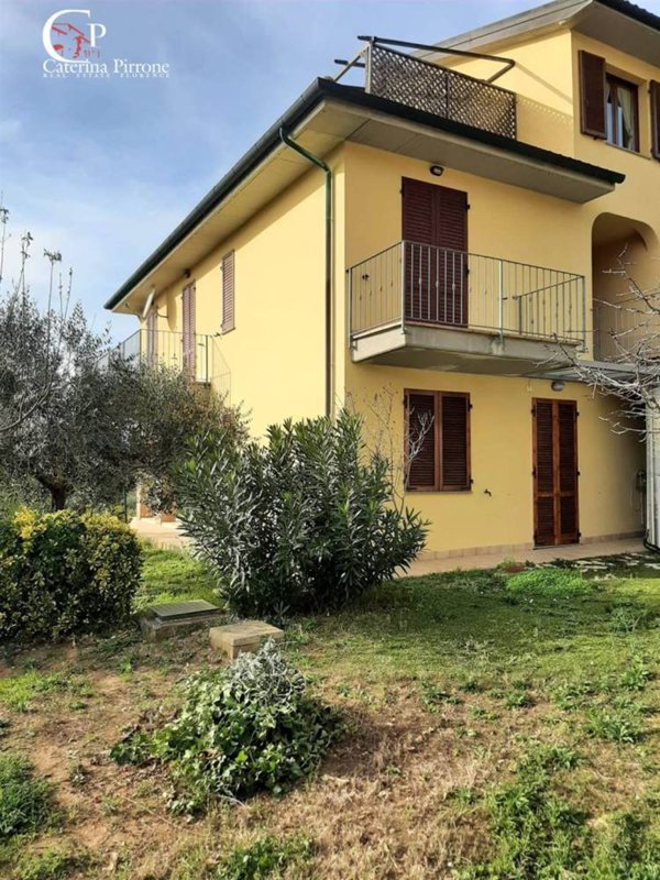 casa indipendente in vendita a Casale Marittimo