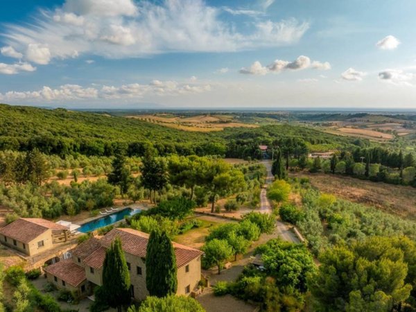 casa indipendente in vendita a Casale Marittimo