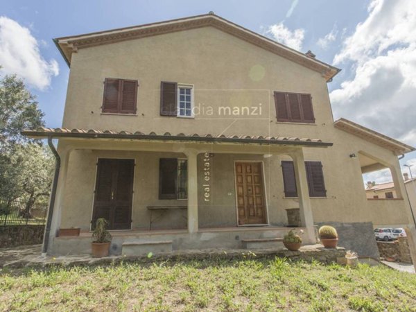 casa indipendente in vendita a Casale Marittimo