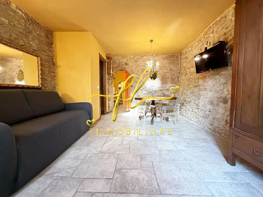 casa indipendente in vendita a Casale Marittimo